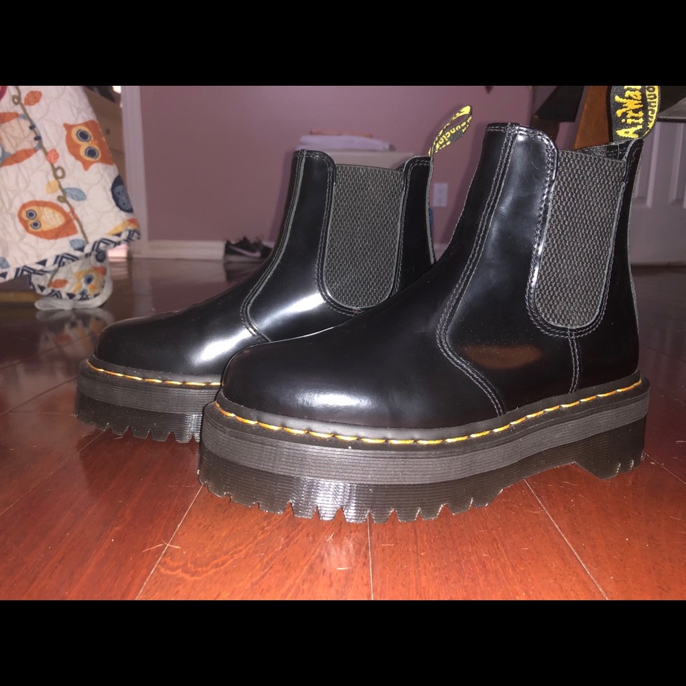 Doc marten Chelsea boot platform